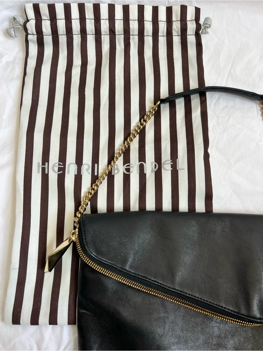 Henri Bendel Black Leather Envelope Shoulder Bag Clutch Gold Chain